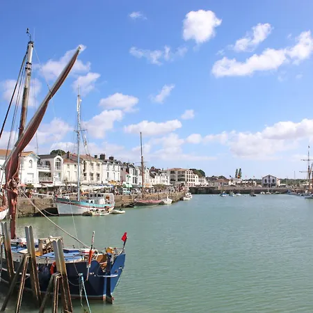 L'adalou By Interhome Pornic